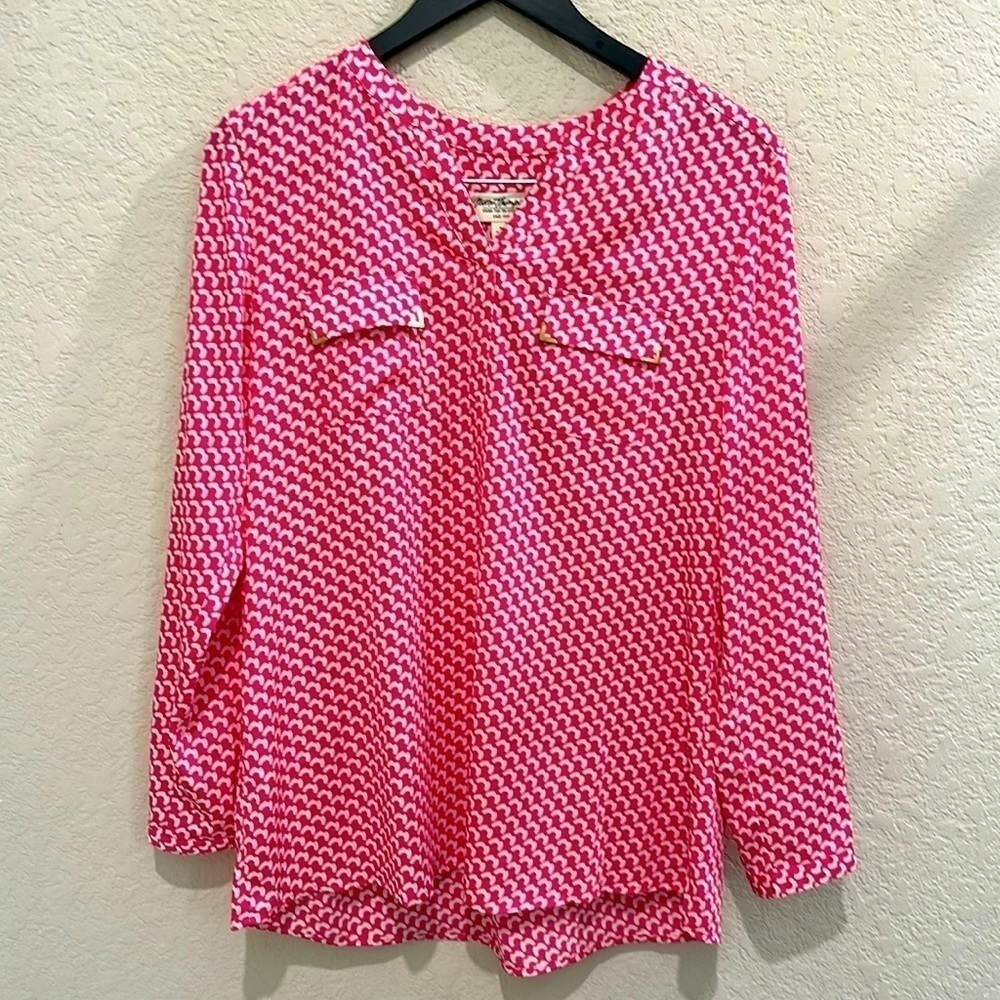 Norm Thompson top size M